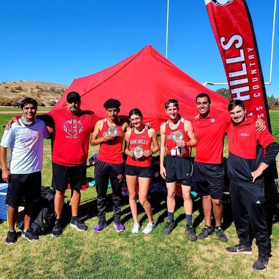 Congrats Bulldog Cross Country for your performance at MRL League Finals today. Good luck in CIF! It's a great day to be a Bulldog!