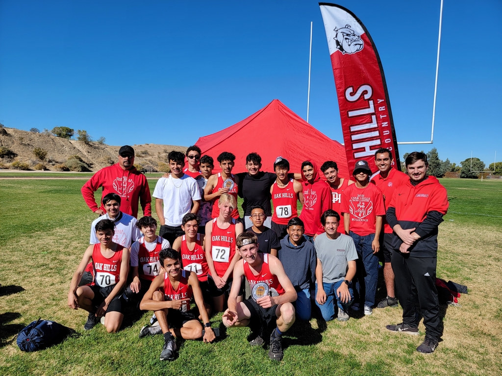 Congrats Bulldog Cross Country for your performance at MRL League Finals today. Good luck in CIF! It's a great day to be a Bulldog!