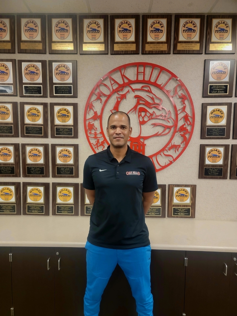 Oak Hills would like to thank Coach Omar Lopez for his 14 years of service to our Volleyball program! Finding a replacement for Coach Lopez was not an easy task. We are excited to announce Coach Maikel Bastida as our new Head Volleyball coach. Welcome Maikel!