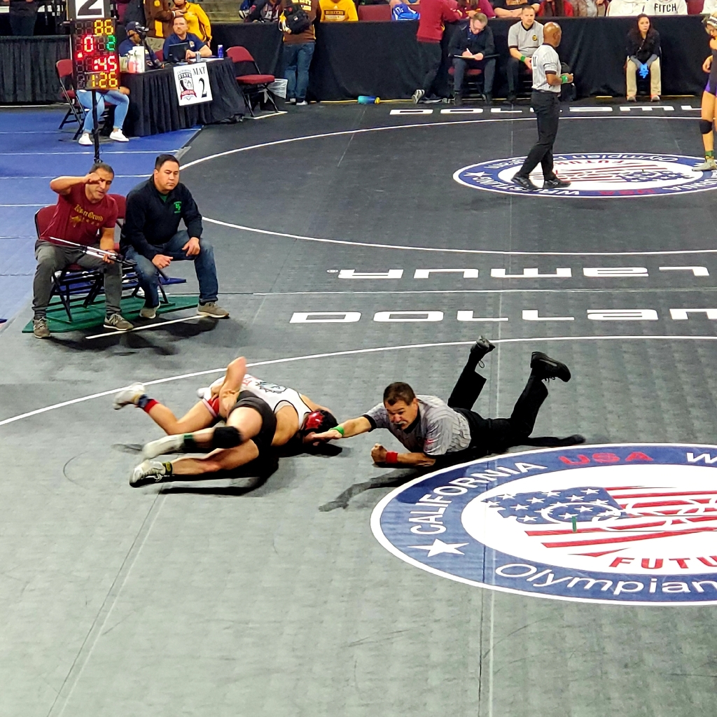 Athena Willden getting a pin in her 1st match of the day at the Girls Wrestling CIF State Championships in Bakersfield, CA!